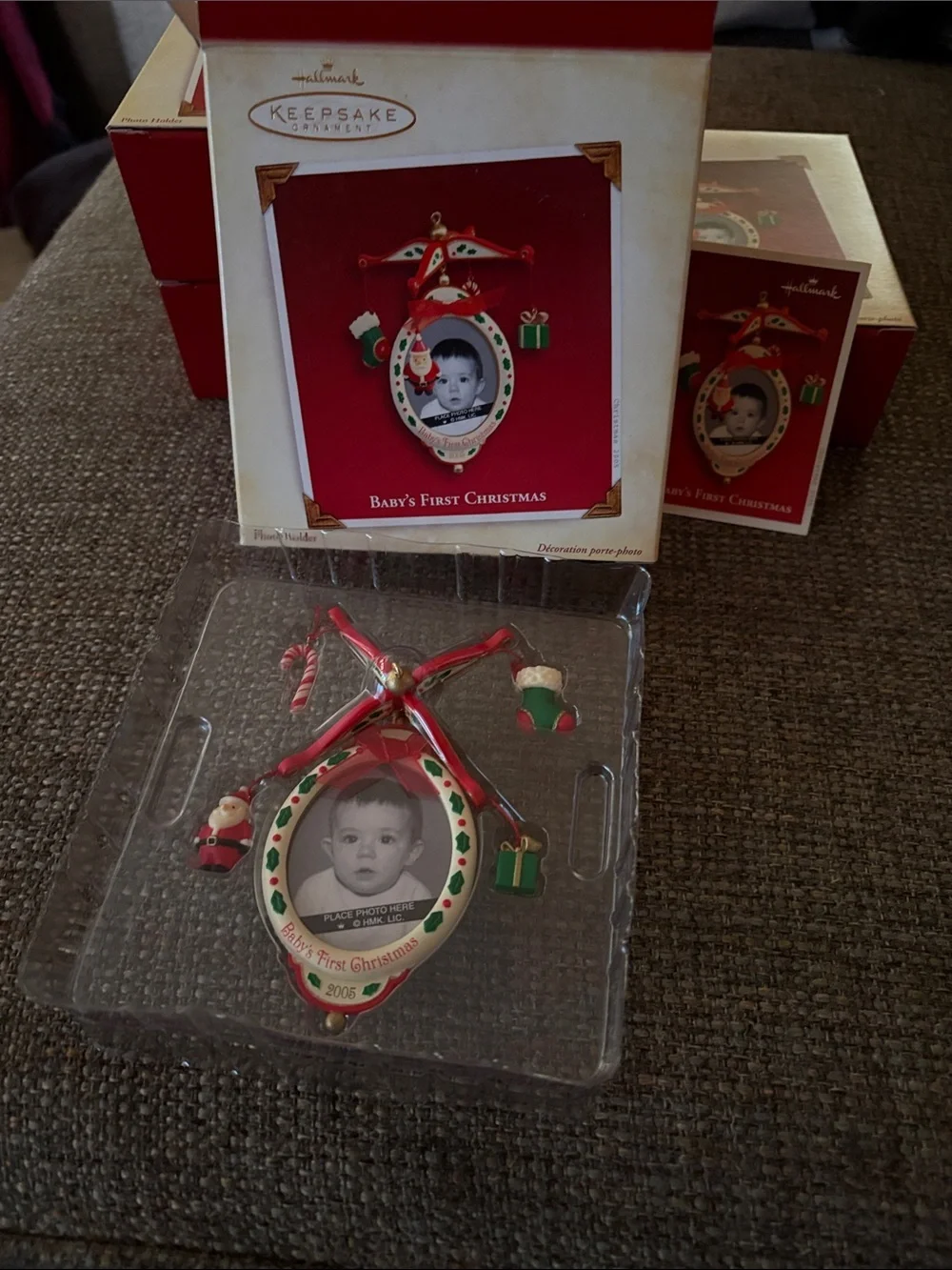 Retired Vintage Hallmark Red, White and Green Baby Photo Frame Ornament BNWT